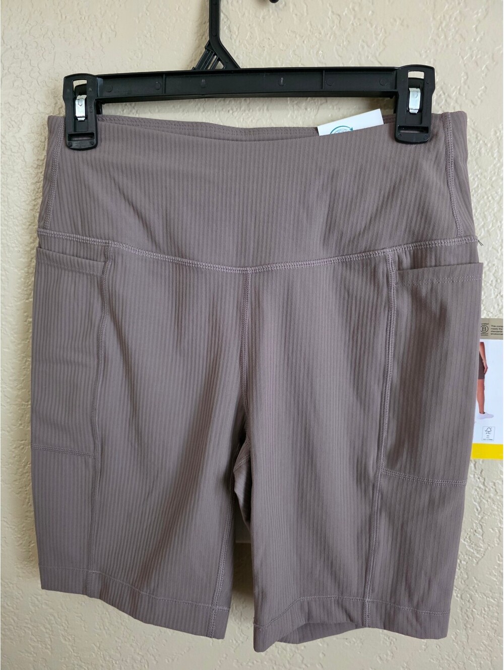 Mondetta High-Rise Ribbed Biker Shorts Size S Brown, New With Tags